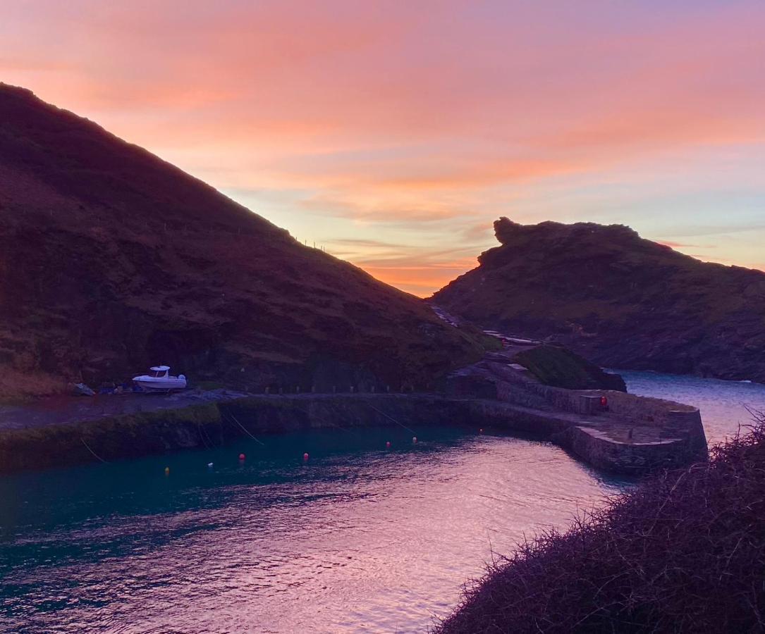 Polrunny Farm Elderberry Cottage With Sea View Boscastle Exterior foto